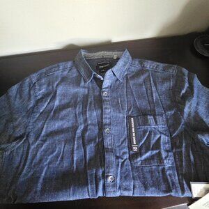 Kenneth Cole short sleeve shirt